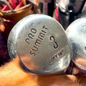 Golf clubs 3 pc wood set in right handed